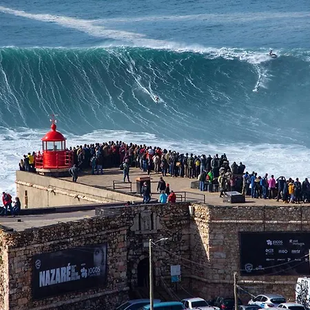 Ocean Getaway - no coração do Carnaval da Nazaré *
