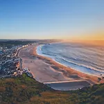 Ocean Getaway - Private Parking In The Center Of Lägenhet Nazaré