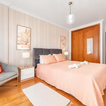 Apartman Ocean Getaway - Private Parking In The Center Of Nazare